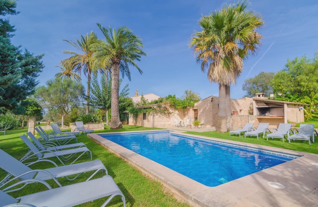 Agroturismo Es Pla De Llodra (Sa Soll)