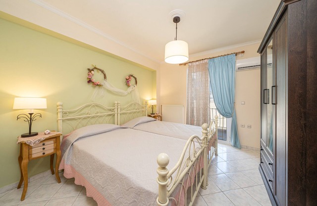 Aigli Elegant SEA View Apartment IN Argostoli
