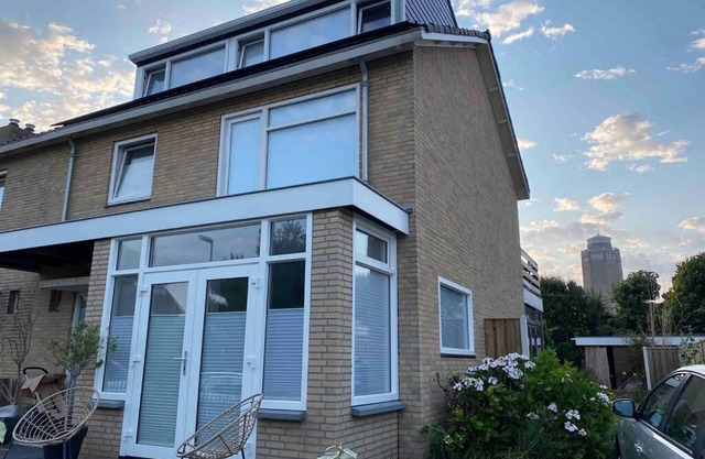 Air Beach & Sea Half vrijstaande familie woning, Unieke locatie