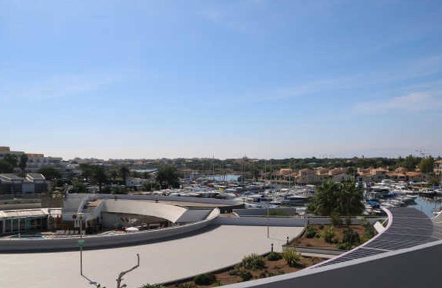 Air-conditioned apartment with terrace, parking and WIFI - Cap d'Agde