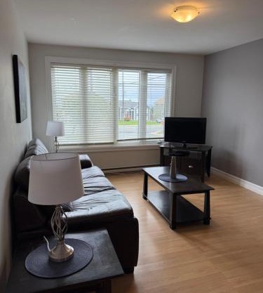 Airport Manor Unit 3, 2 Bedroom Apartment