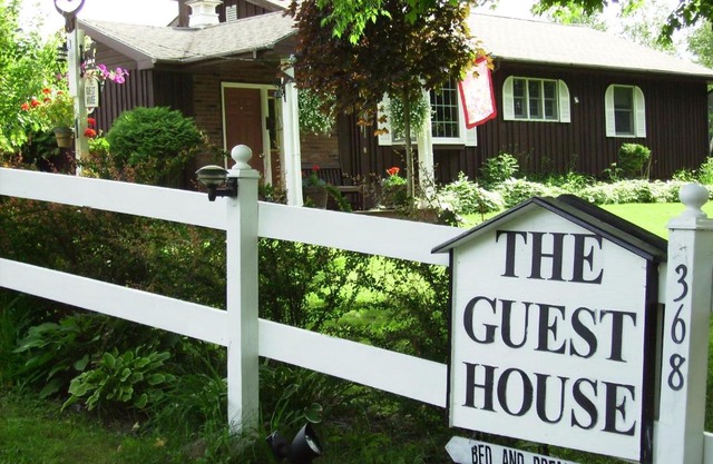 AJR Guest House Jaffna