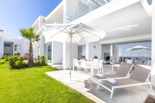 AL-1303 Apartment in Estepona - Alcazaba Lagoon