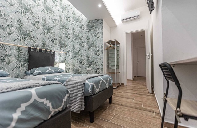 Al Castello-Independent house-Holiday home in Catania