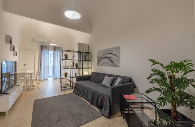 Al Khalisa Apartment by Wonderful Italy