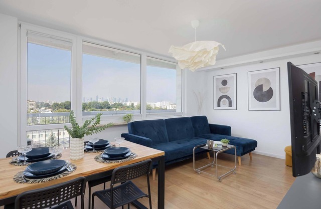 Al. Stanów Zjednoczonych 26 Warsaw | Luxurious Apartment with Beautiful City Vie