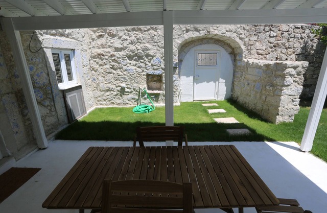 Alaçatı - Historical Greek Stone House