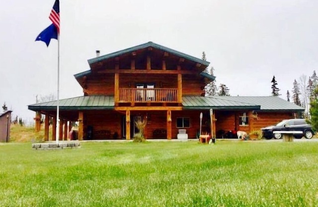 Alaska Eagle Nest 