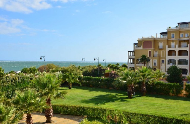 ALBATROS 157 - Two Bedroom Apartment, Sleeps 5