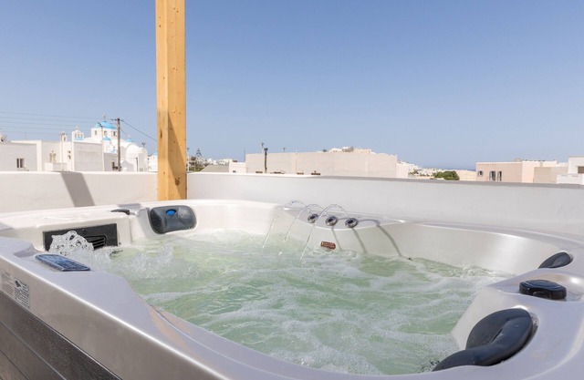 Alenor City Hotel