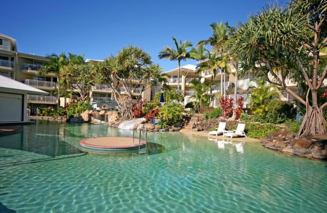ALEX BEACH RESORT-317/428