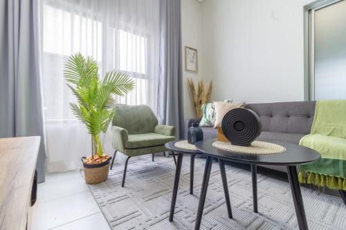 #AlimamaSpaces Akin's Greenlee Apartment