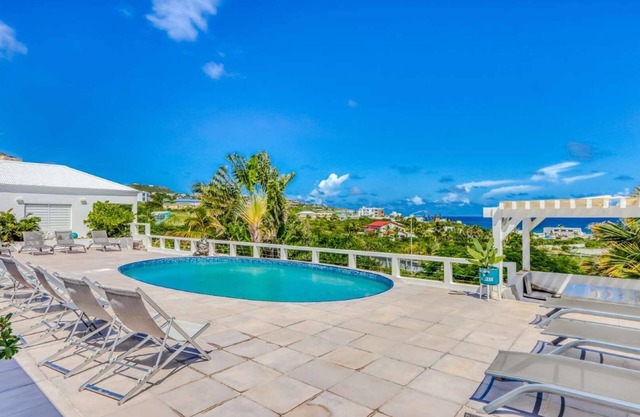 Alizee (5/7 Rooms) Luxury villa