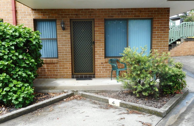 All Linen Included * Air Conditioning * Central Beach Location *