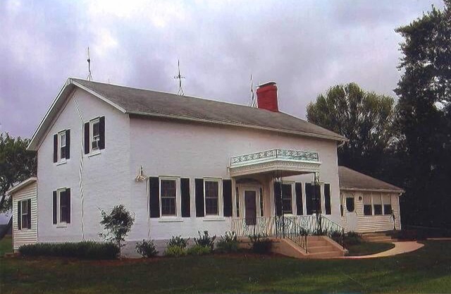 All Seasons Country Home, Close to Lake Erie Activities