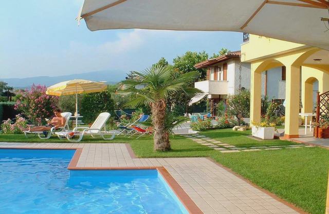 Alluring Holiday home in Lazise with Swimming Pool