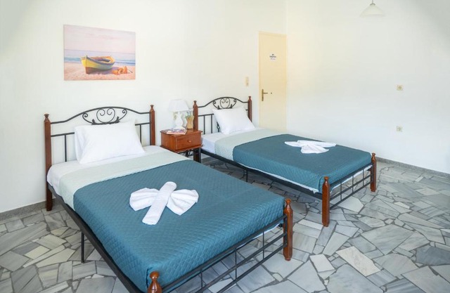 Almy Beach Hotel
