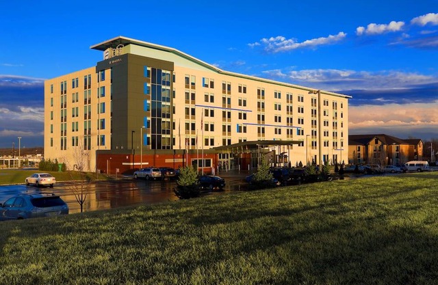 Aloft Mount Laurel