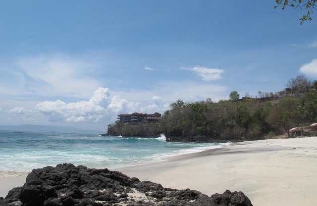 Alola Inn