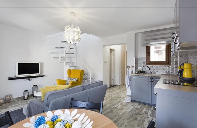 Alp Suites Limon