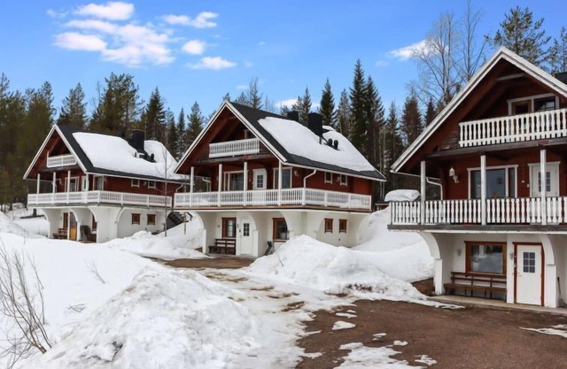 Alppikylä 4b Paritalo by Interhome