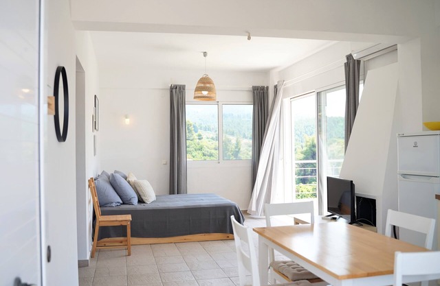 Alterra Vita Homes by the Sea: 2-bedroom Apartment with BBQ