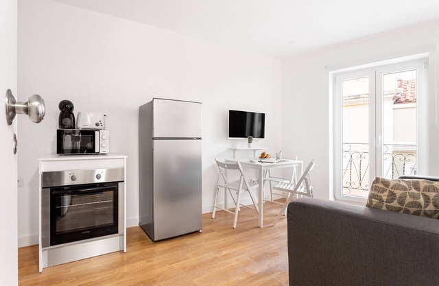 ALTIDO Modern 2-BR Flat in Perfect Centre