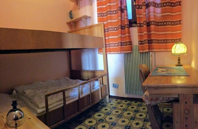 Amarys 2 apartment in residence with lake view