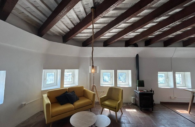 Amazing 2 bedroom Atic - C5