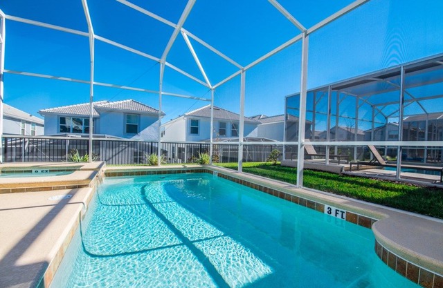 Amazing 5 Bedroom 5 Bathroom Champions Gate Villa