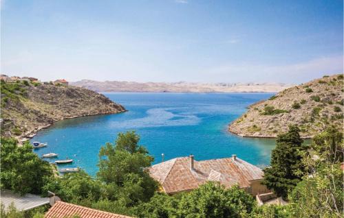 Amazing Apartment In Cesarica With Wifi