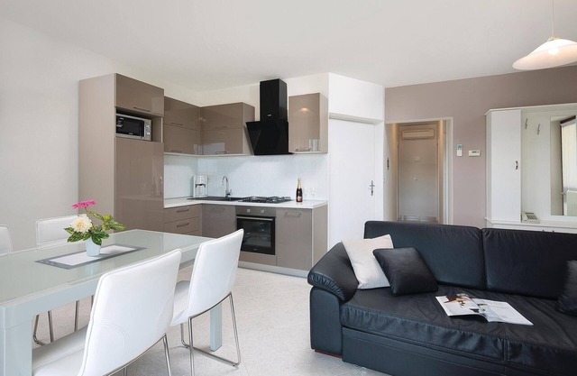 Amazing apartment in Rabac with WiFi