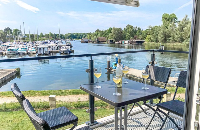 Amazing apartment in Rechlin