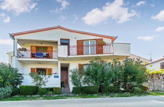Amazing apartment in Vrsar with kitchen