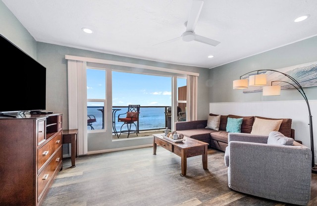 Amazing beachfront condo with deck, patio, & balcony