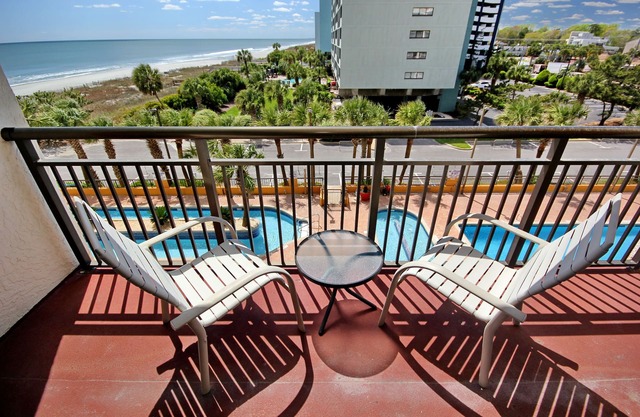 Amazing Coastline Views from this Condo on the Golden Mile