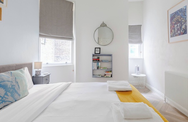 Amazing Cosy Ctrl London Home 3 mins to Marylebone