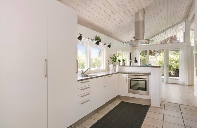 Amazing home in Hornbæk with ethernet internet