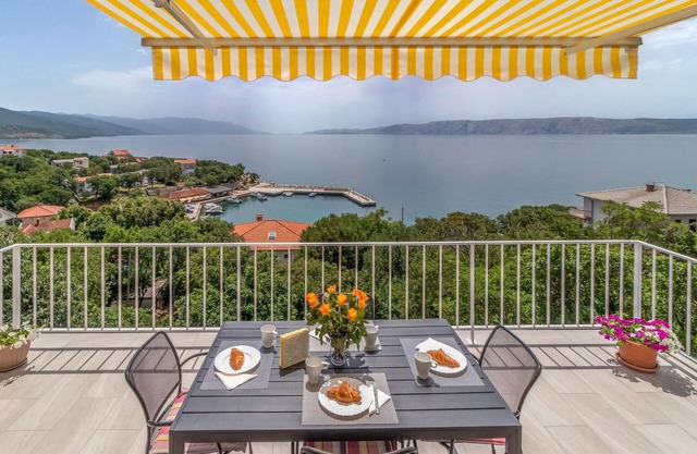 Amazing home in Novi Vinodolski