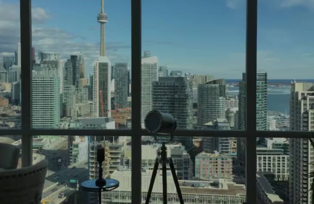 Amazing Location Waterfront Large 2 Bedroom Condo with Parking Gym Pool HotTub