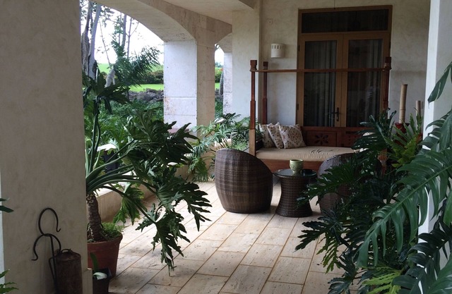 Amazing, Luxury condominium on the 18 hole of Dye Fore Golf Course