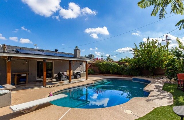 *Amazing Rates!* | Scottsdale Park Place