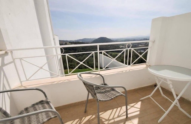 Amazing Villa with Beautiful Views