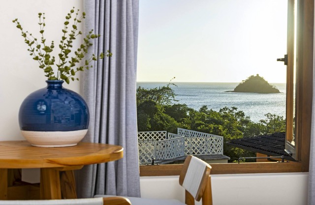 Amazing villa with pool and incredible ocean view, Steps to the Beach