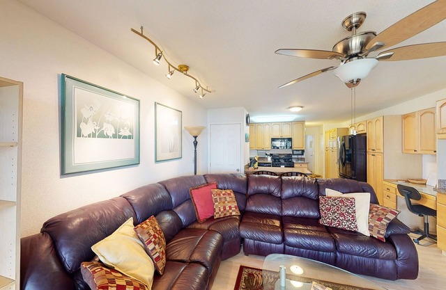 Amazing waterfront condo with ocean views, shared pool, balcony, & grill