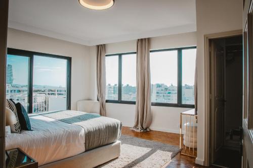 Amber View Penthouse - overlooking downtown