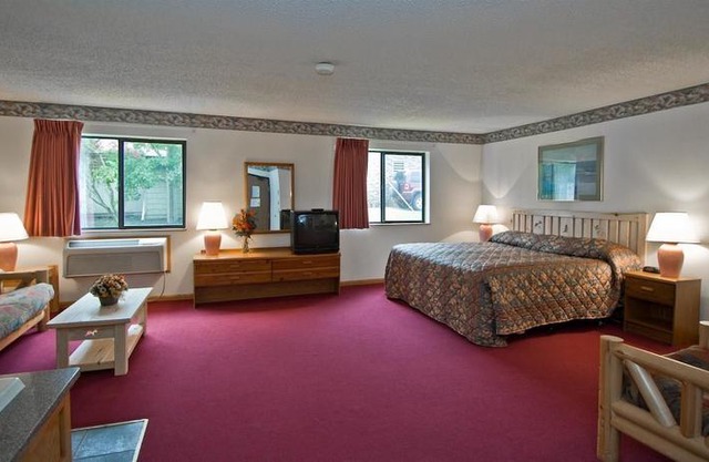 America's Best Value Inn & Suites International Falls