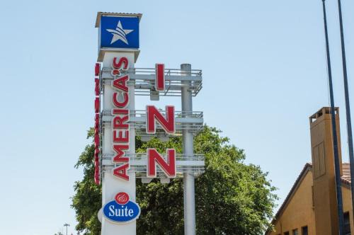 America's Inn Houston/Stafford/Sugarland