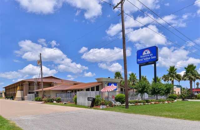 Americas Best Value Inn Angleton