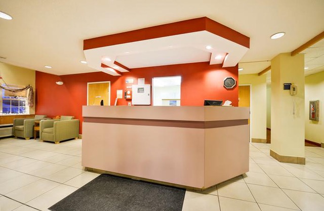 Americas Best Value Inn - East Syracuse